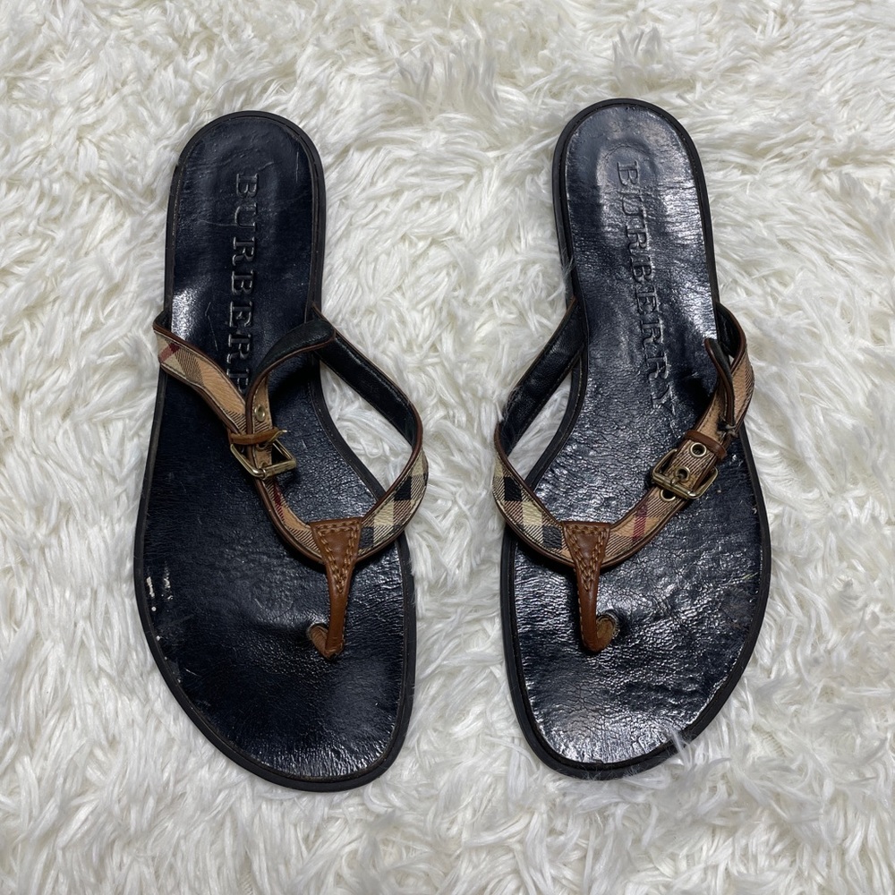 Women’s Burberry Sandals flip flops 6 - Picture 1 of 14